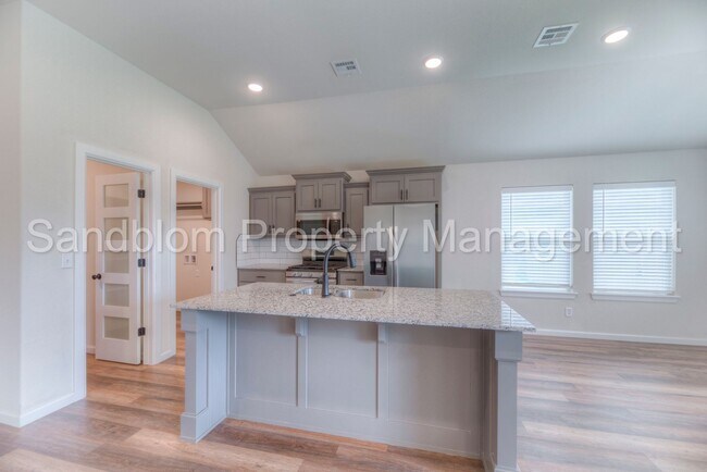 Building Photo - For Lease | East Tulsa - BA Schools | $189...
