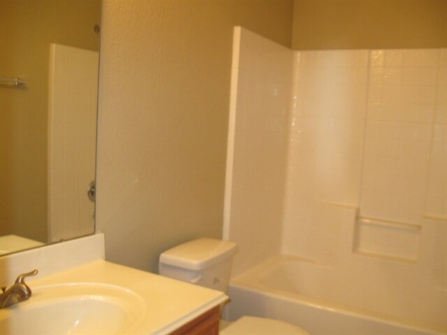 Building Photo - 202 Splintered Arrow Dr