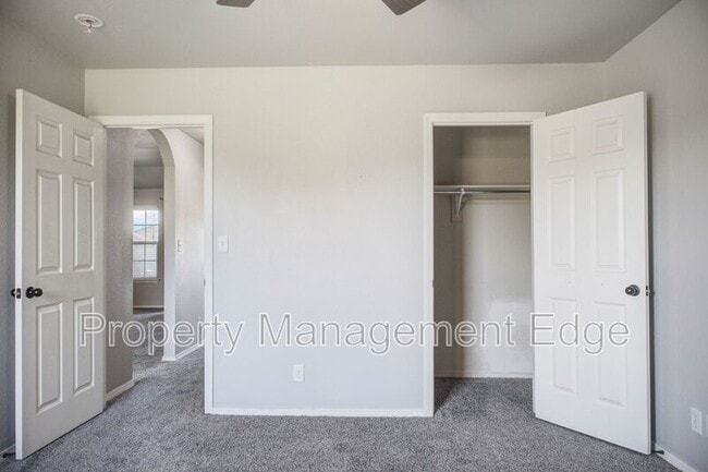 Building Photo - 2708 W El Dorado St