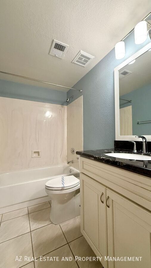 Building Photo - 1655 E Saltsage Dr