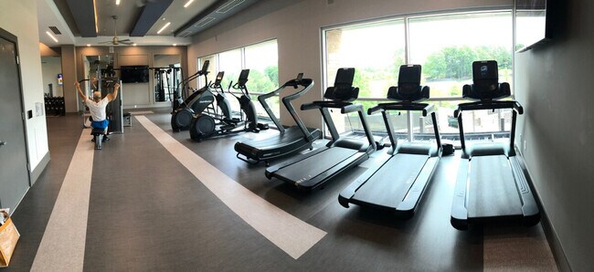 Building Photo - 13303 Ballantyne Corporate Pl