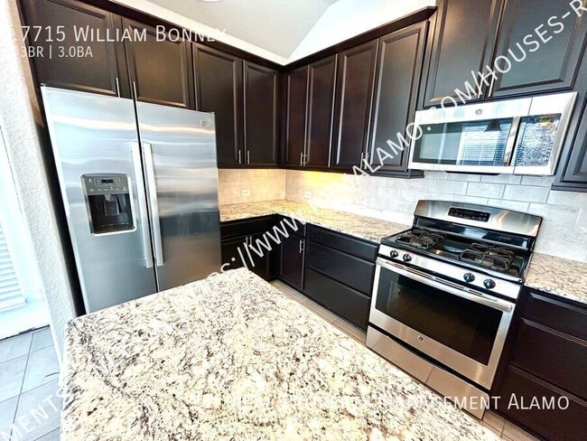 Building Photo - **MOVE-IN SPECIAL** Gorgeous 3 Bedroom Hom...