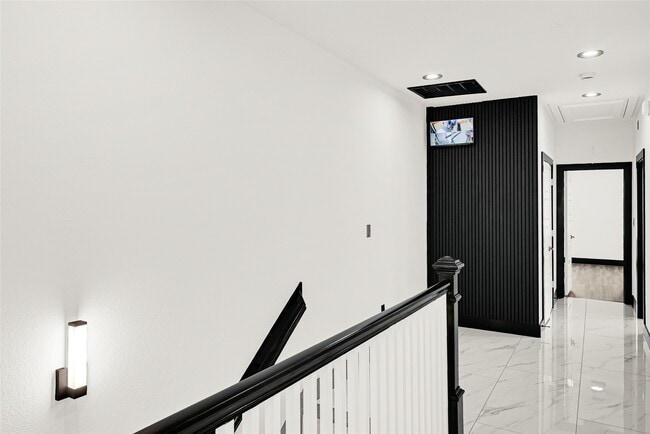 Building Photo - 13106 Donegal Way