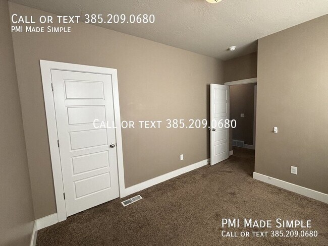 Building Photo - 2302 S Long Dr