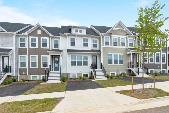 Building Photo - 2231 Leeham St