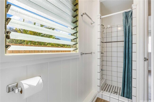 Building Photo - 2813 Puumele Pl