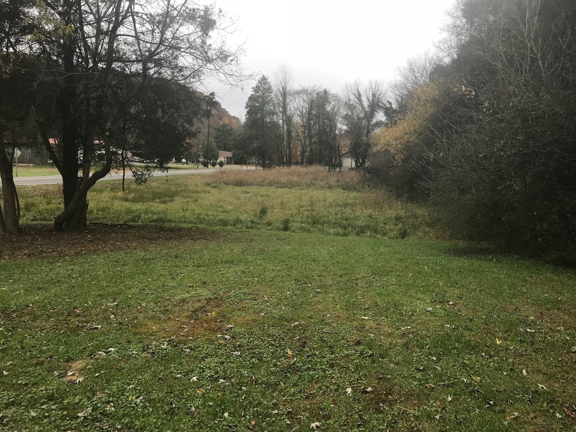 Large lot with lots of space! - 2200 Claylick Road
