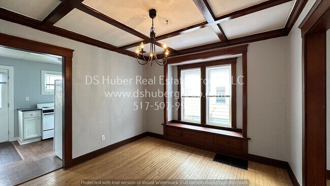 Building Photo - 824 Cleveland St