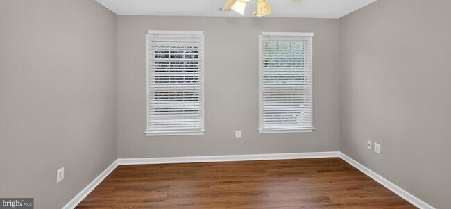 Building Photo - 6933 Sandy Creek Ct