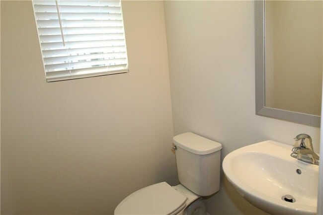 Building Photo - 6513 Mountain Home Way