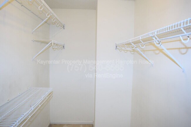 Building Photo - 3809 Peppercorn Way