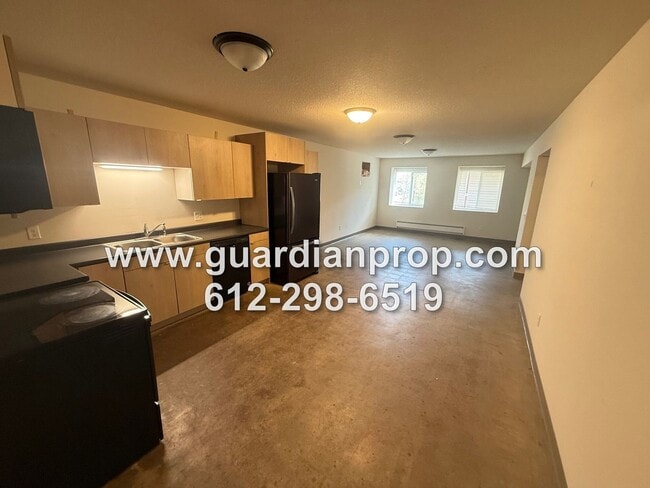 Building Photo - 7535 Cloman Way E