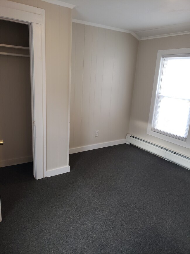 Bedroom - 726 1st St