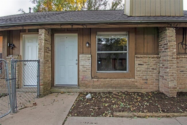 Building Photo - 3454 Willowrun Dr