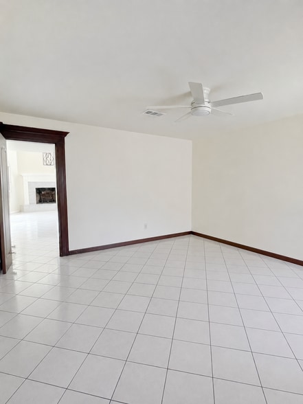 Building Photo - 413 Lightsey Rd