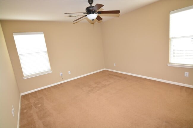 Building Photo - 3903 Brighton Springs Ln