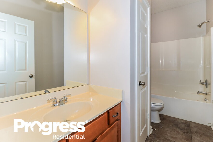 Building Photo - 9259 Windy Meadow Ln