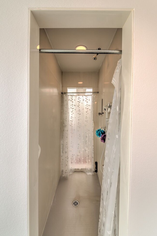 Building Photo - SANDIA HEIGHTS EXECUTIVE RENTAL 2+Story 3B...
