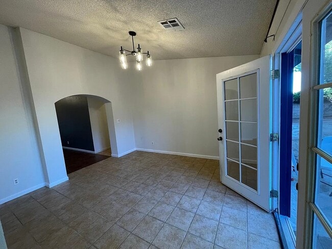 Building Photo - 40520 Palmas Ct