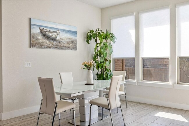 Building Photo - 16404 Horse Trap Ln