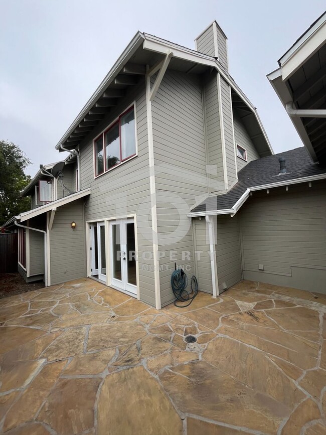Building Photo - Beautifully renovated two-story home tucked in a quiet, tree-lined setting just off Mission and B...