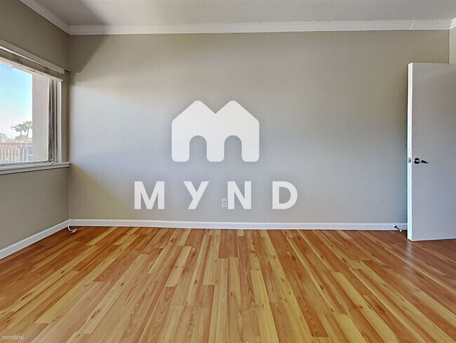 Building Photo - 2 br, 2 bath Condo - 353 E Thomas Rd Apt C...