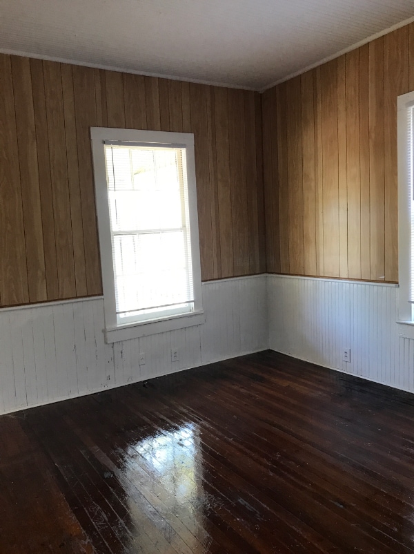 Building Photo - 2 Bedroom 1 Bathroom