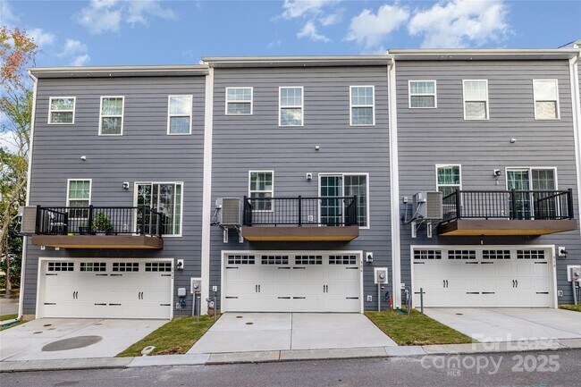 Building Photo - 306 New Gallant Dr