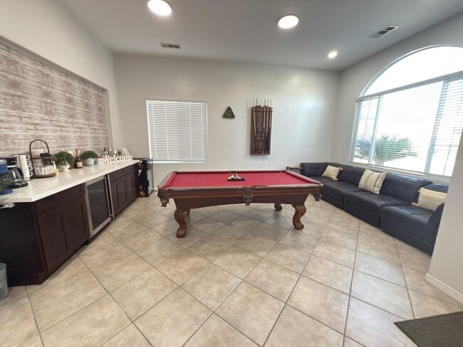 Building Photo - 52165 Allende Dr