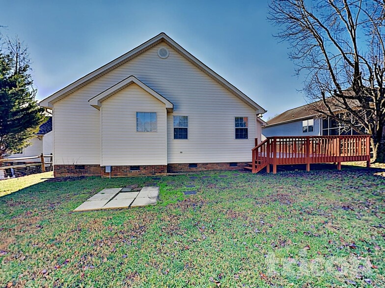 Building Photo - 1056 Stirrup Pl NW