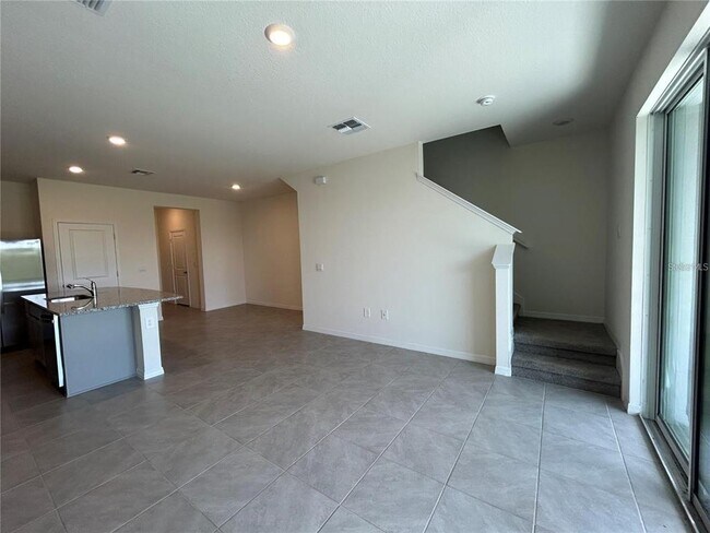 Building Photo - 17550 Crescent Moon Lp