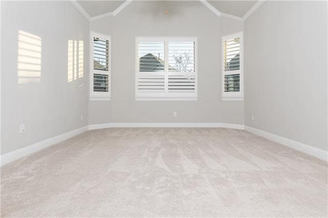 Building Photo - 8513 Pine Valley Dr