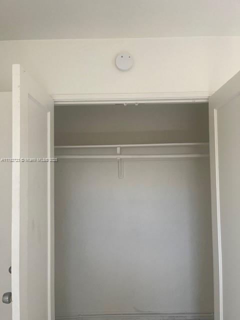 Building Photo - 6525 SW 57th Ct