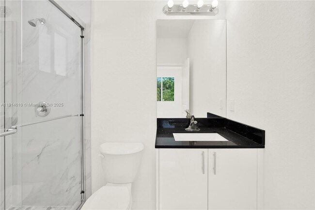 Building Photo - 22535 SW 125th Ave