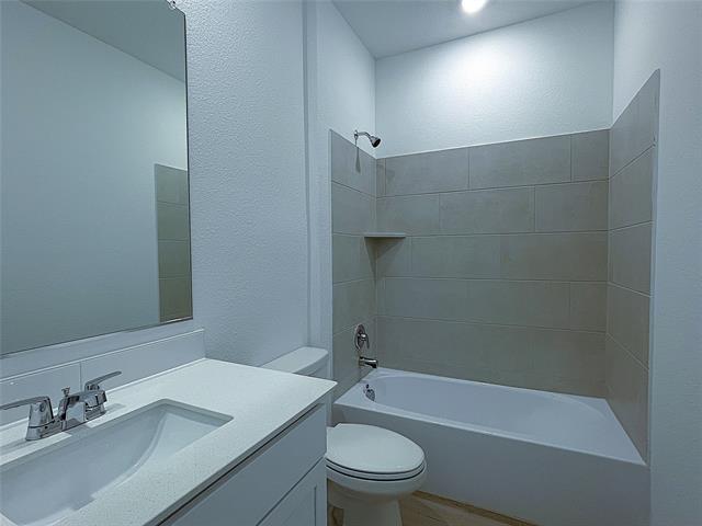 Building Photo - 3020 Dutch Rd