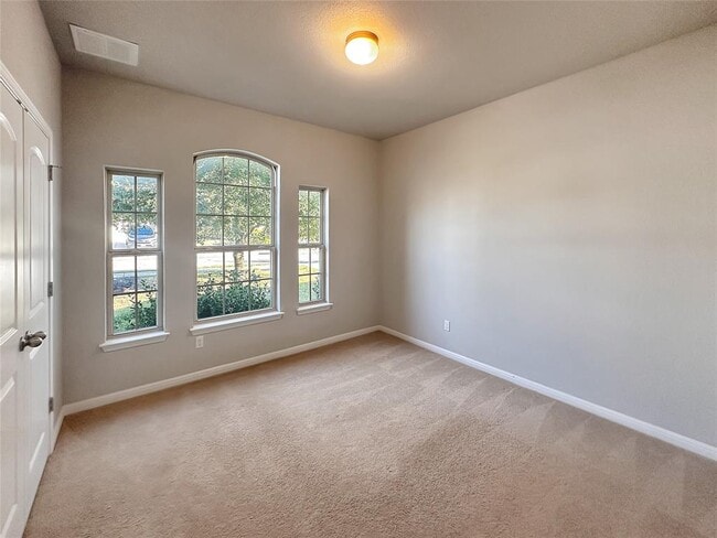 Building Photo - 2644 Granite Hill Dr