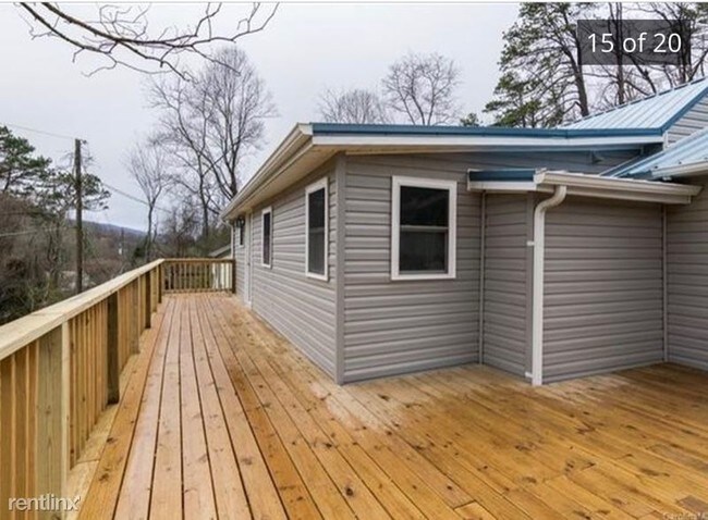Building Photo - 2 br, 1 bath House - 335 Old Toll Cir