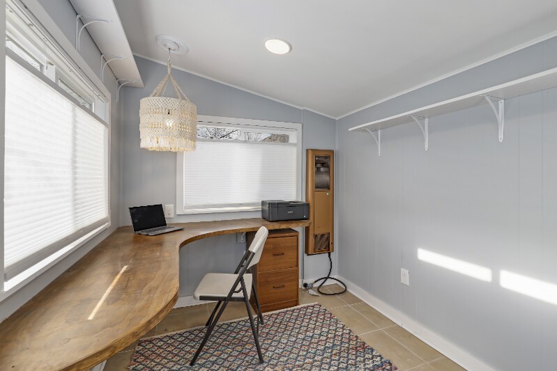 Building Photo - 616 2nd St