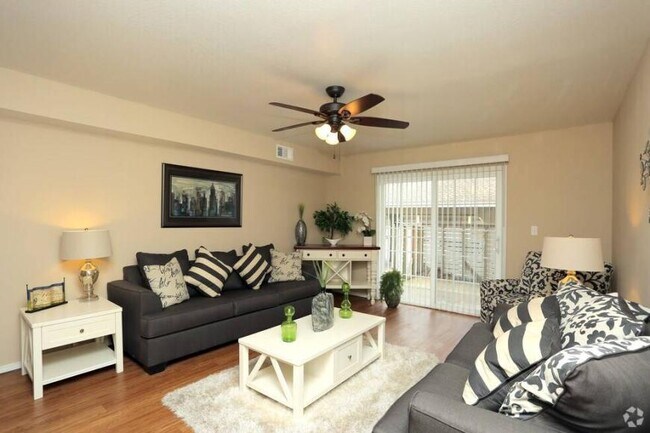 Building Photo - 2.0 bedroom in Tulsa Oklahoma 74134