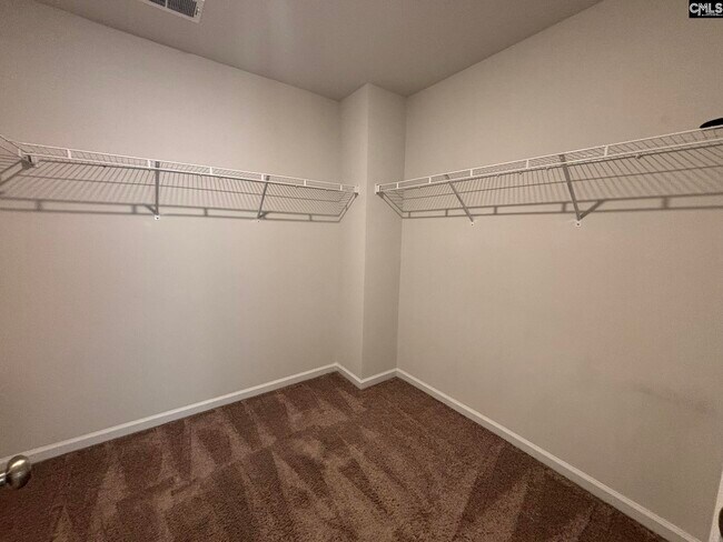 Building Photo - 120 Kings Parish Ct