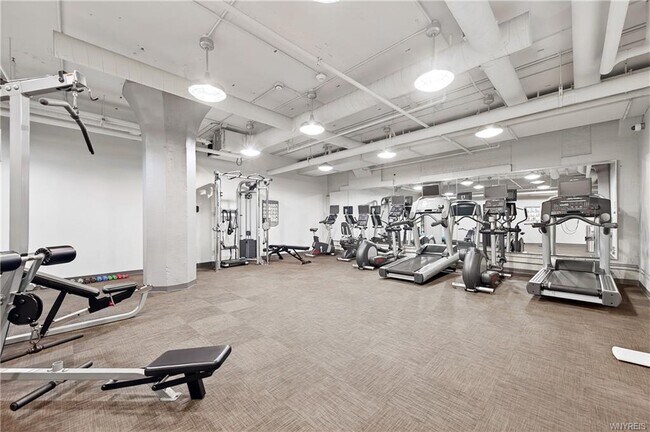 Building Photo - 2917 Main St