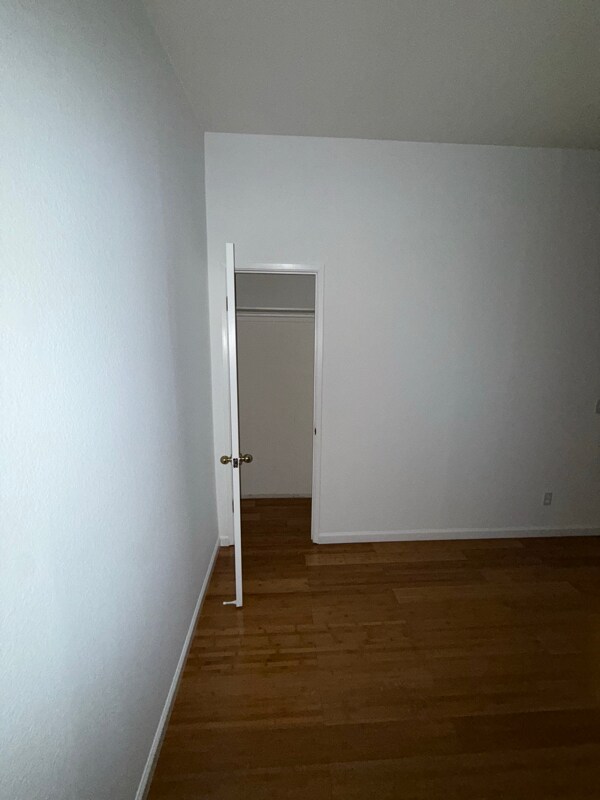 Building Photo - 28 Chesley Ave