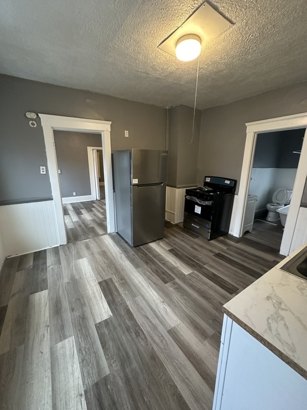 Building Photo - 2177 W 83rd St