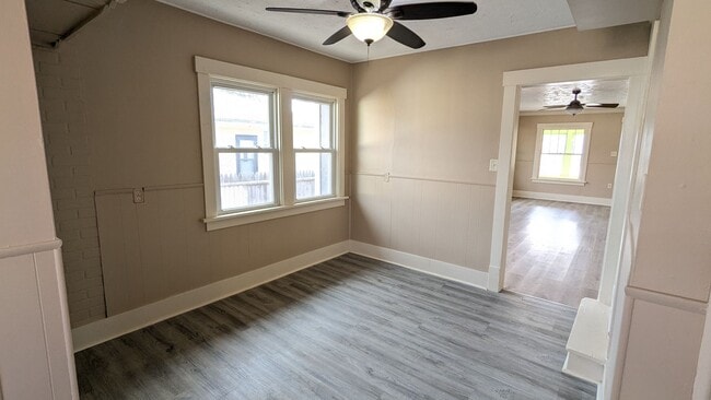 Building Photo - Bonus rooms galore in updated West End home!