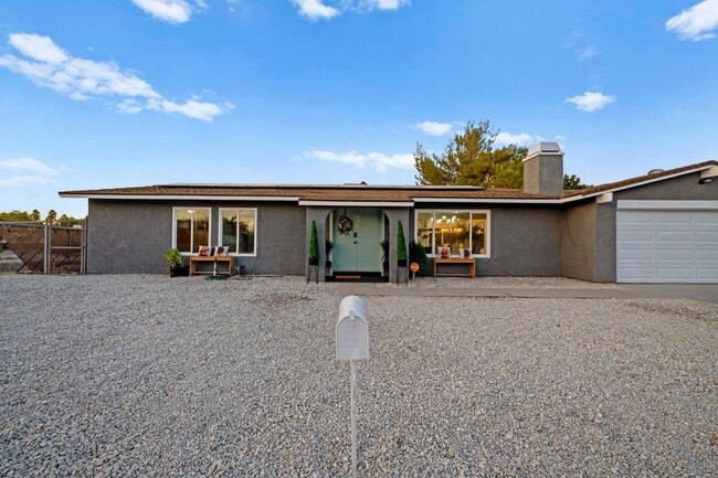 Building Photo - 16272 Trinidad Dr