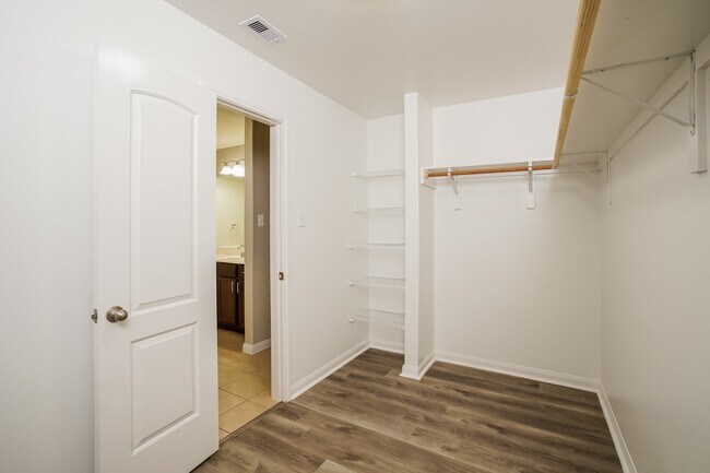 Building Photo - 5155 Cottage Creek Ln