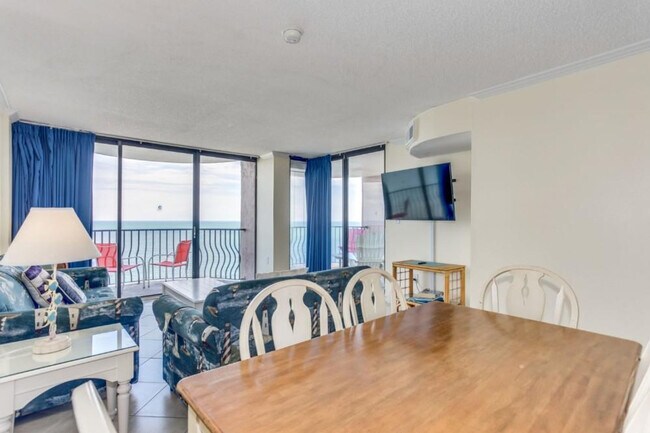 Building Photo - 2500 N Ocean Blvd