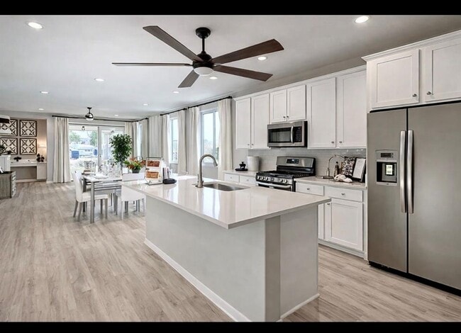 Building Photo - 20707 John Gill Dr