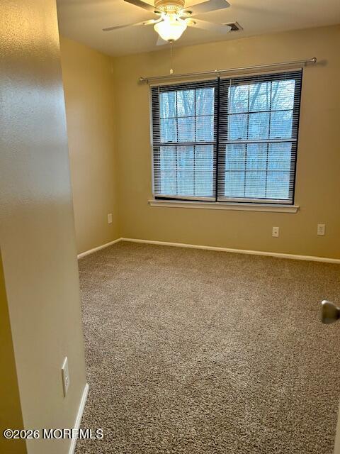 Building Photo - 905 Arlington Dr