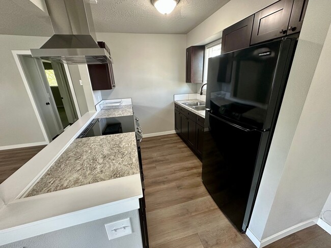 Primary Photo - Move-in ready! Upgraded 2 Bedroom Condo